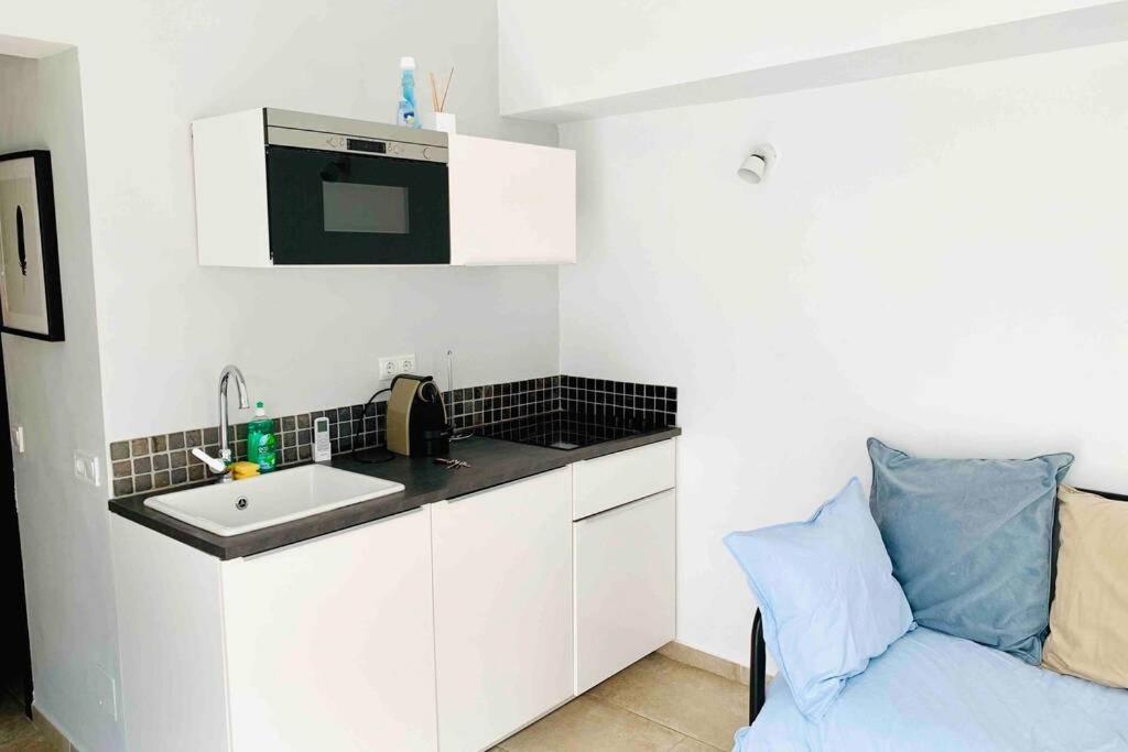 Begonia City Center Apartment 230 By Namaste Elite Torremolinos Exterior photo